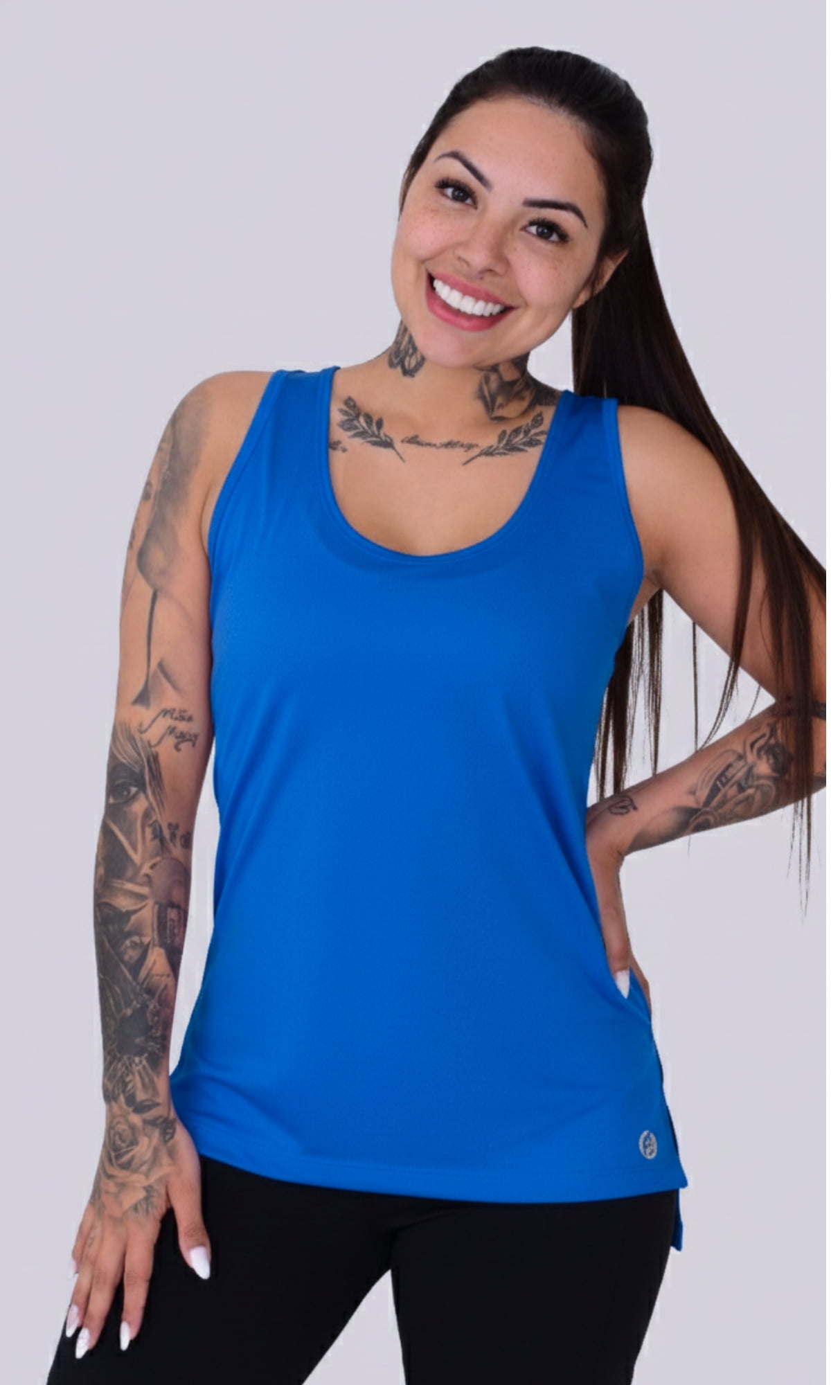 Regata Sobre Legging Azul Royal