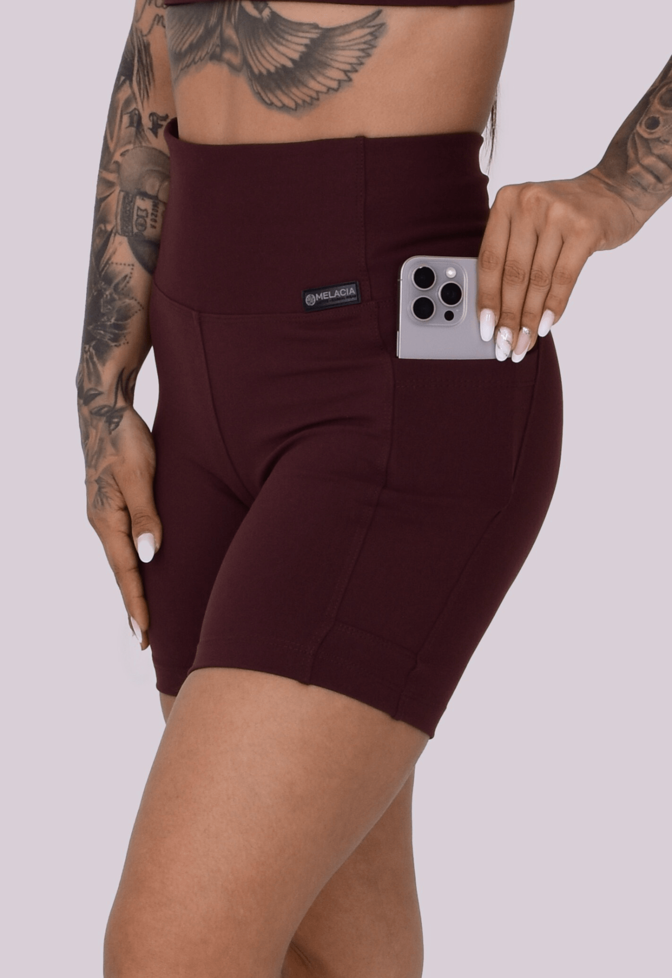 Short Com Bolso Marrom