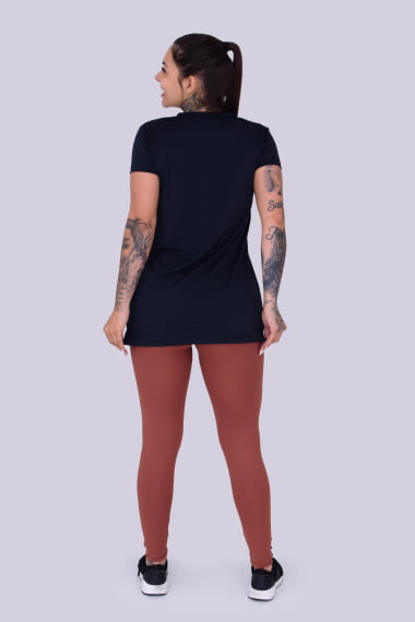 Blusa Sobre Legging Preta