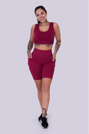 Bermuda Academia com Bolso Bordô