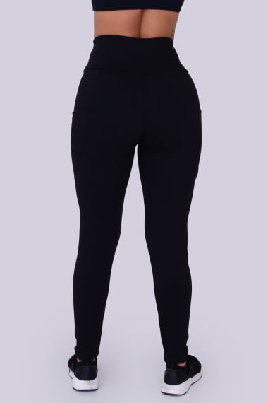 LEGGING COM BOLSO TÉRMICA PELUCIADA PRETA LEGGING COM BOLSO TÉRMICA PELUCIADA PRETA