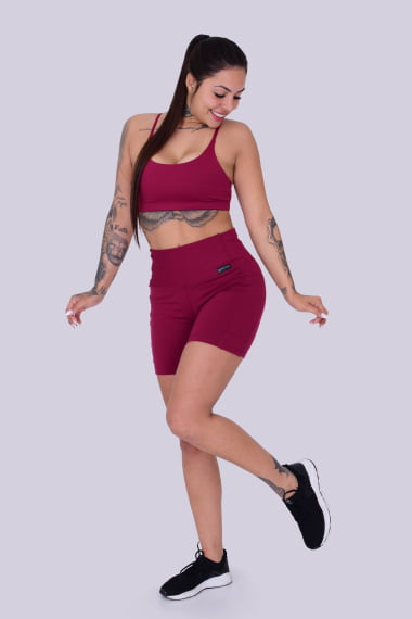 Short Com Bolso Bordô