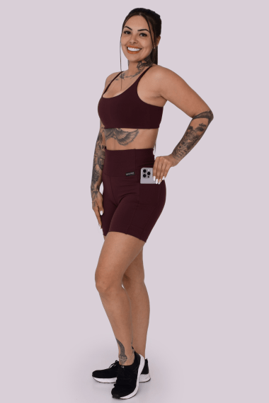 SHORT FITNESS COM BOLSO MARROM